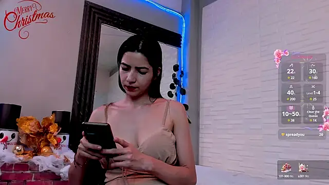 Snapshot of sweetieandjuicyy chatting on December 20, 6:35 pm sweetieandjuicyy online show from December 20, 6:35 pm