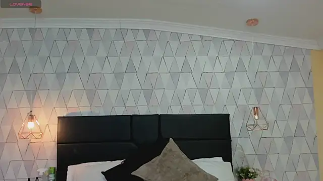 JustinePerry online show from November 13, 3:27 am