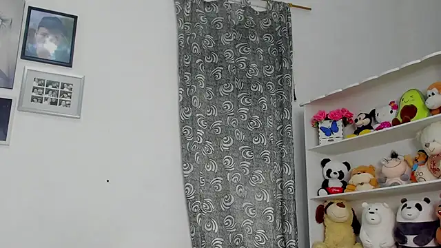 megan 100 online show from February 2, 5:55 pm