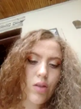 Mia fooxx  online show from November 7, 8:31 pm