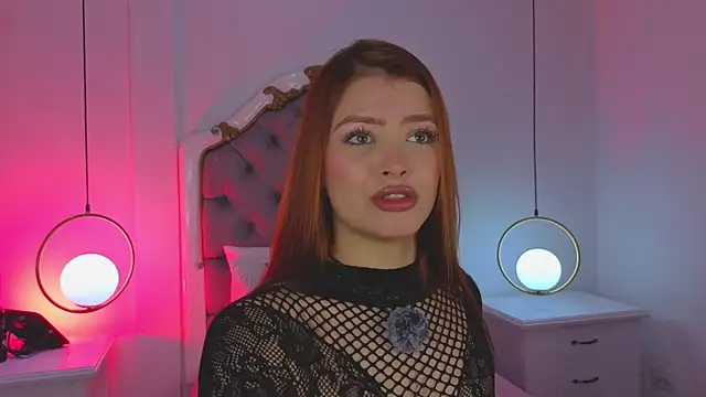 Snapshot of _ambar_Adamss chatting on November 17, 11:27 am ambar Adamss online show from November 17, 11:27 am