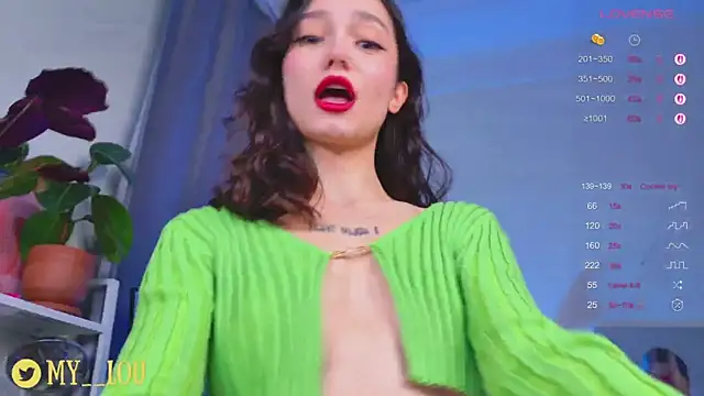 MyLou  online show from November 3, 3:02 pm