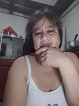 Snapshot of DirtyStefaniax chatting on December 13, 8:14 pm DirtyStefaniax online show from December 13, 8:14 pm