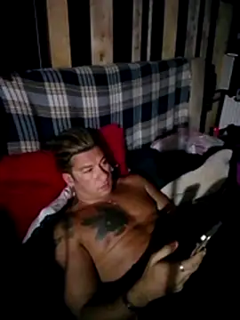 Lovely milk online show from November 17, 9:31 pm