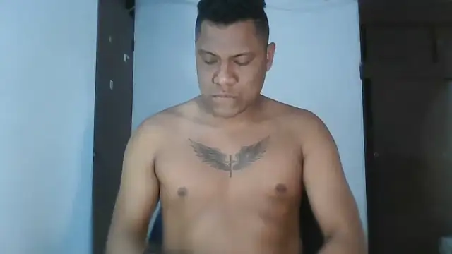 latinblack01 online show from November 14, 2:38 pm