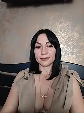 Snapshot of FireLily332 chatting on February 1, 12:47 pm FireLily332 online show from February 1, 12:47 pm