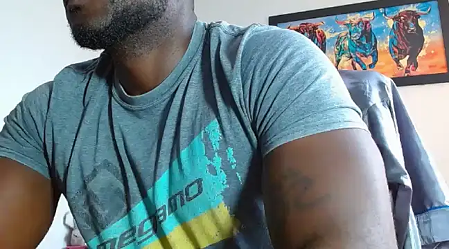 Snapshot of mikekingcum chatting on March 15, 5:15 pm mikekingcum online show from March 15, 5:15 pm