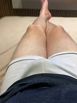 Hjsjsjsjjd online show from April 3, 4:49 pm