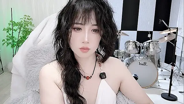 Snapshot of Vaness-a chatting on October 13, 3:23 pm Vaness-a online show from October 13, 3:23 pm