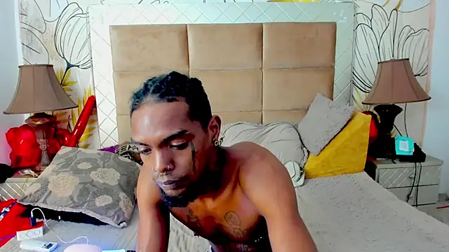 bigblackhotx1 online show from October 11, 2:48 pm