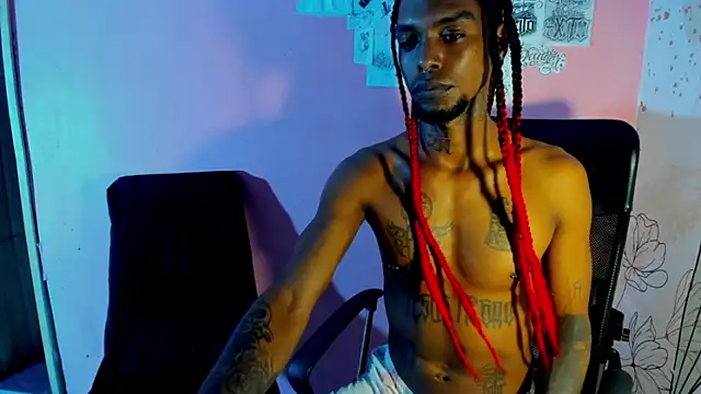 bigblackhotx1 online show from April 7, 3:18 am