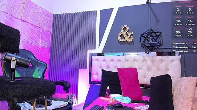 alexa andherson online show from December 28, 1:18 am
