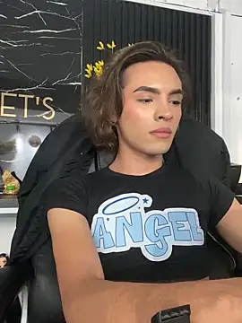 Snapshot of miss_Ari chatting on March 14, 12:10 am miss Ari online show from March 14, 12:10 am