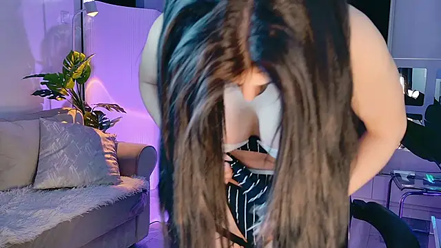 Snapshot of Ivy_belle chatting on November 15, 5:16 am Ivy belle online show from November 15, 5:16 am