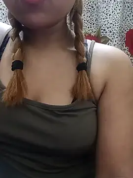 Snapshot of Sajel_000 chatting on December 7, 11:45 pm Sajel 000 online show from December 7, 11:45 pm