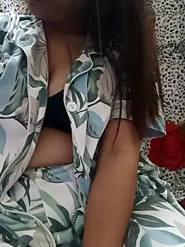 Snapshot of Sajel_000 chatting on December 8, 11:08 pm Sajel 000 online show from December 8, 11:08 pm