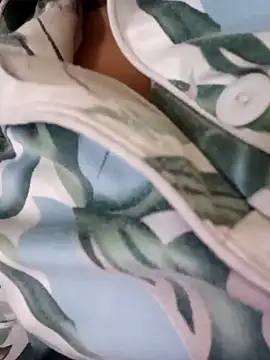 Snapshot of Sajel_000 chatting on December 9, 11:26 am Sajel 000 online show from December 9, 11:26 am