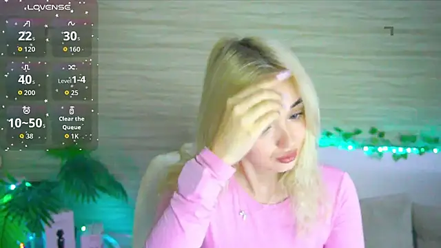 Snapshot of Ashley_S chatting on November 3, 11:04 pm Ashley S online show from November 3, 11:04 pm