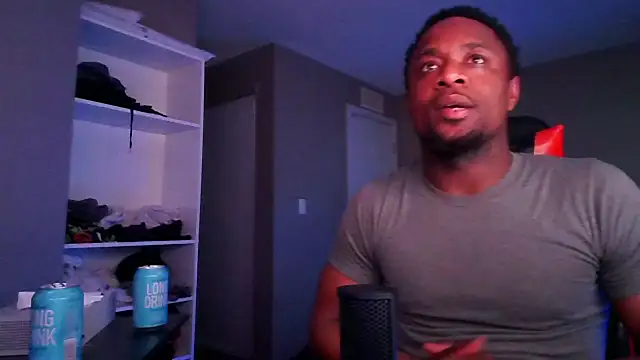 Snapshot of Ulamorite chatting on January 7, 10:07 am Ulamorite online show from January 7, 10:07 am