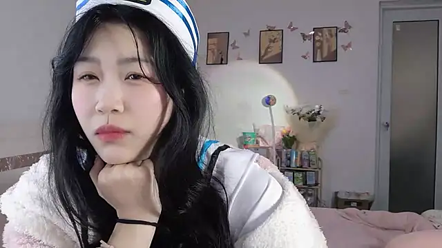 Snapshot of Luminous163 chatting on March 15, 12:47 am Luminous163 online show from March 15, 12:47 am