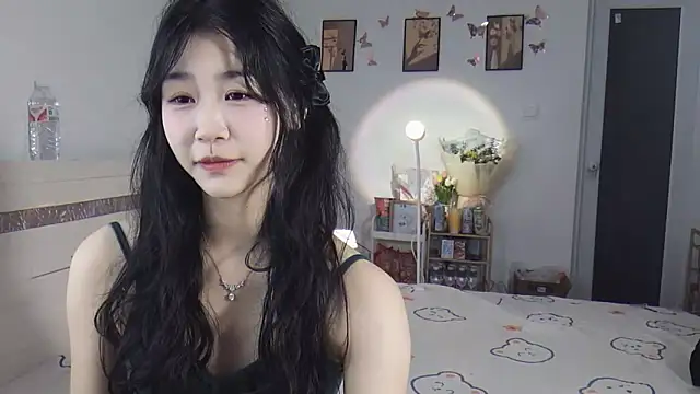 Snapshot of Luminous163 chatting on March 20, 4:20 pm Luminous163 online show from March 20, 4:20 pm