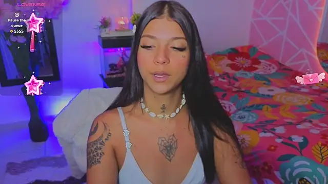 CoralRigan online show from December 23, 4:32 am