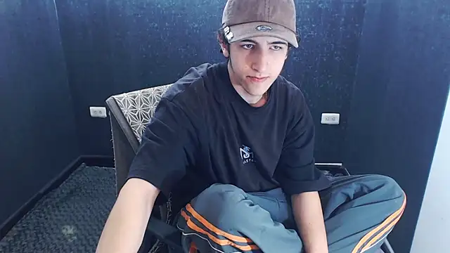 Kerverr  online show from November 10, 2:16 pm