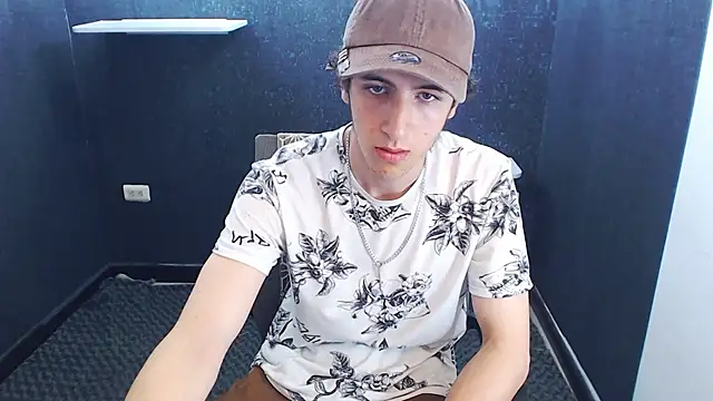 Kerverr  online show from November 23, 4:51 pm