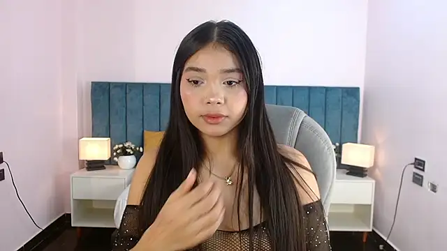 Snapshot of sussy_leon chatting on August 7, 3:41 am sussy leon online show from August 7, 3:41 am