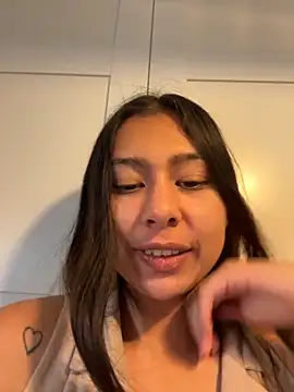 Im sophia1 online show from November 18, 4:33 pm