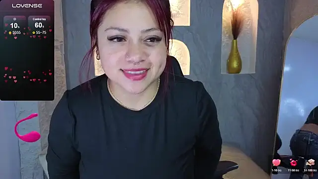 Snapshot of _Ambar72_b chatting on November 1, 1:13 pm Ambar72 b online show from November 1, 1:13 pm