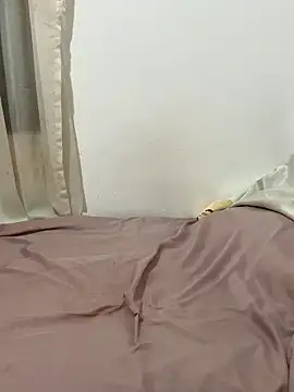 Snapshot of Jecy_bee chatting on January 17, 12:48 am Jecy bee online show from January 17, 12:48 am