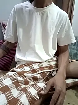 Snapshot of Shubu_76 chatting on May 6, 6:57 pm Shubu 76 online show from May 6, 6:57 pm