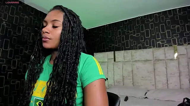 brenda nova18 online show from December 23, 10:53 am