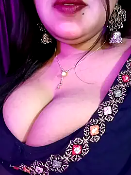 Suhanakhan00 online show from December 26, 8:42 pm