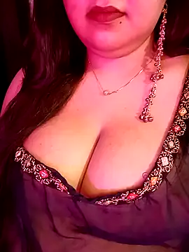 Snapshot of Suhanakhan00 chatting on April 25, 6:16 pm Suhanakhan00 online show from April 25, 6:16 pm