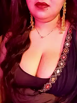 Snapshot of Suhanakhan00 chatting on April 29, 10:41 am Suhanakhan00 online show from April 29, 10:41 am