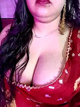 Snapshot of Suhanakhan00 chatting on May 29, 12:25 pm Suhanakhan00 online show from May 29, 12:25 pm
