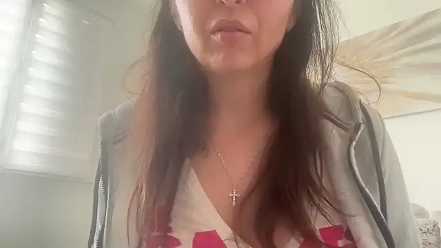 Serena 4you online show from May 4, 11:50 am