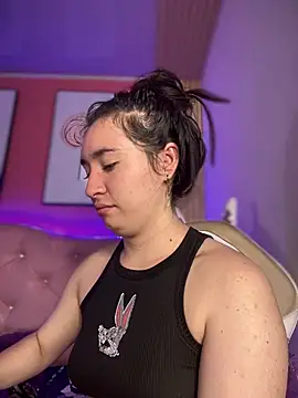 Sophie LS online show from January 16, 2:30 am