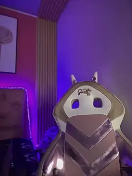 Sophie LS online show from January 21, 2:11 am