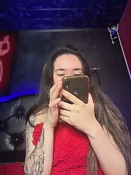 Sophie LS online show from May 11, 6:30 am