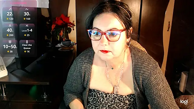 exymilf  online show from December 14, 12:10 pm