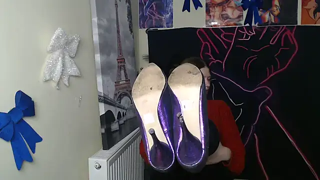 StellaCRL online show from February 9, 3:27 pm