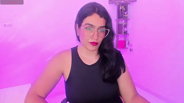 Snapshot of isabella_aristi03 chatting on September 26, 3:54 am isabella aristi03 online show from September 26, 3:54 am