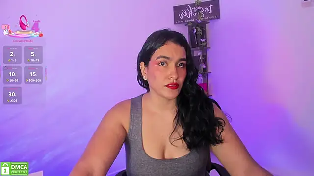 Snapshot of isabella_aristi03 chatting on October 11, 3:39 am isabella aristi03 online show from October 11, 3:39 am