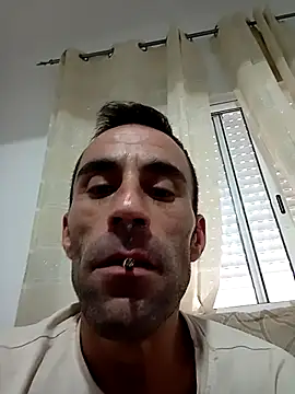 Snapshot of MownRender chatting on July 24, 3:54 pm MownRender online show from July 24, 3:54 pm