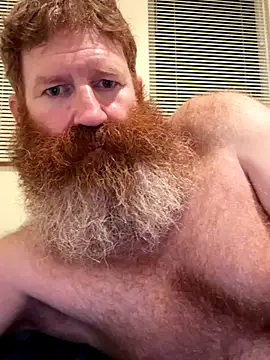 Snapshot of Redfurr69 chatting on September 27, 8:30 am Redfurr69 online show from September 27, 8:30 am