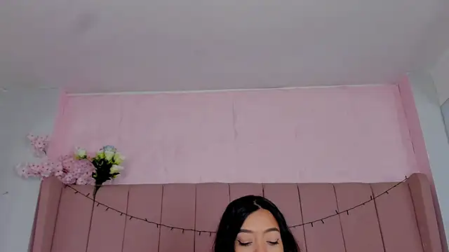 MollyBigBoobs12 online show from December 15, 9:08 pm