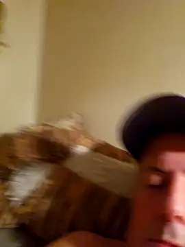 HeteroHotGuy1 online show from October 3, 12:07 am